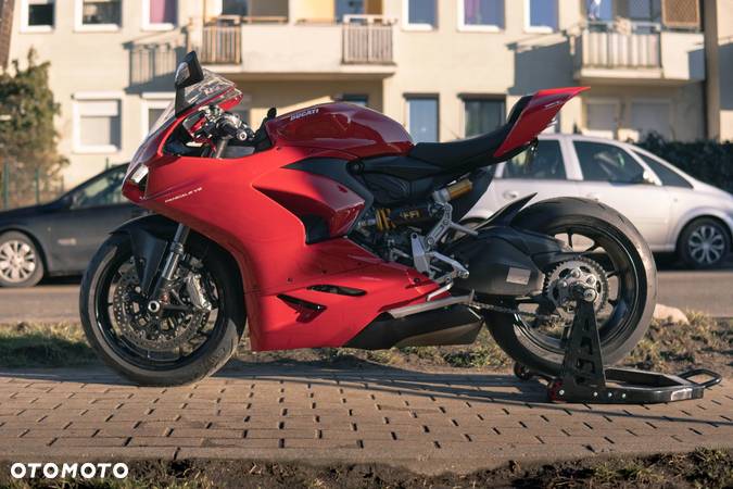 Ducati Panigale V2 - 4