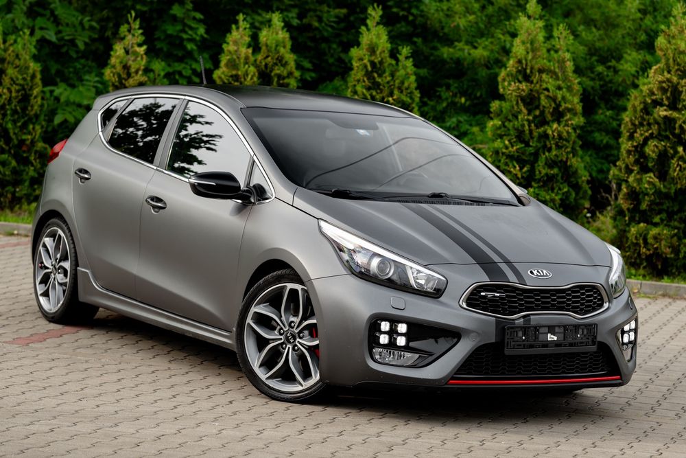 Kia Ceed II (2012-) 1.6 T-GDI GT 2016
