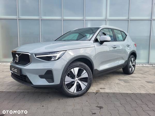 Volvo XC 40 B3 Essential - 3