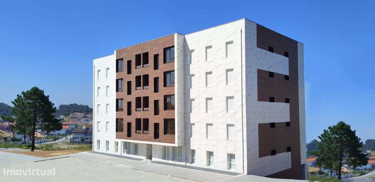 T3 semi-novo, totalmente equipado + lugar de garagem-25