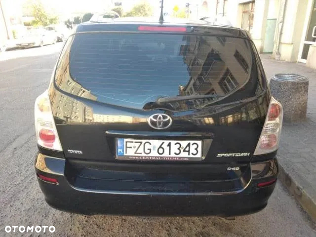 Toyota Corolla Verso 2.2 D-4D DPF - 5