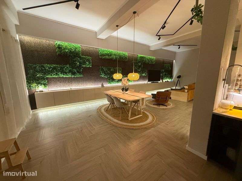 LOFT Apartamento duplex todo remodelado podendo ser dinamizado em dois - Grande imagem: 5/7