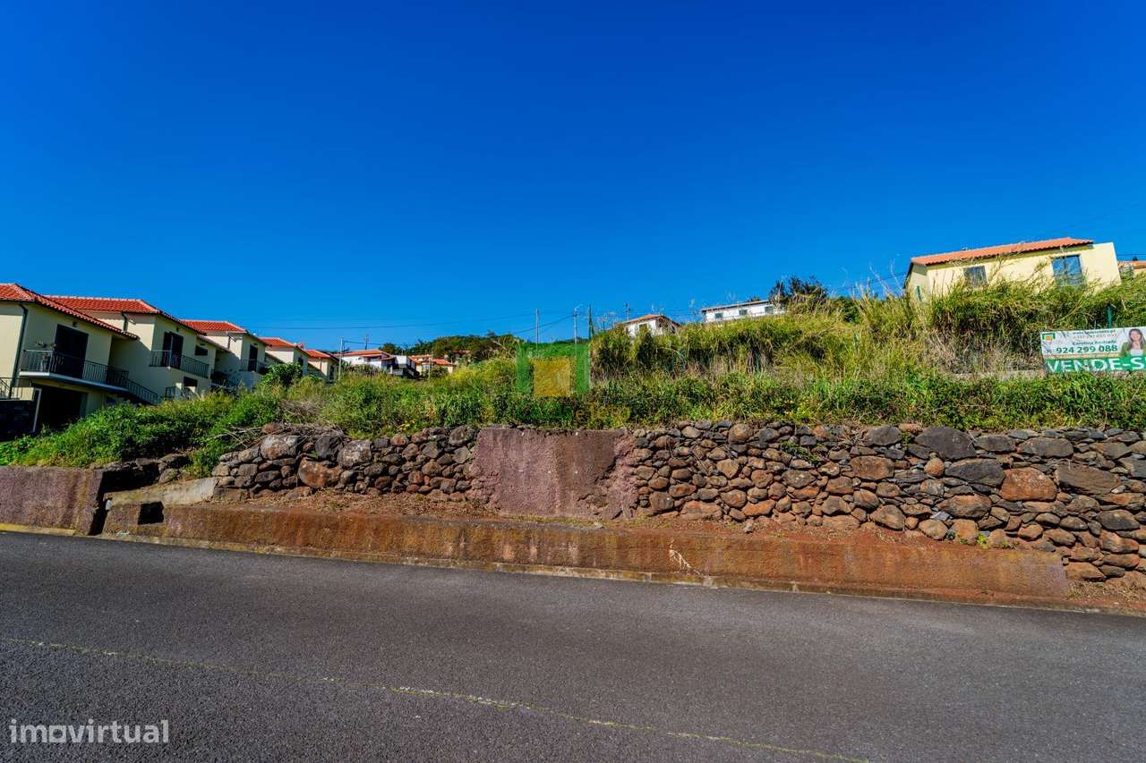 Terreno com projeto aprovado - Grande imagem: 4/16