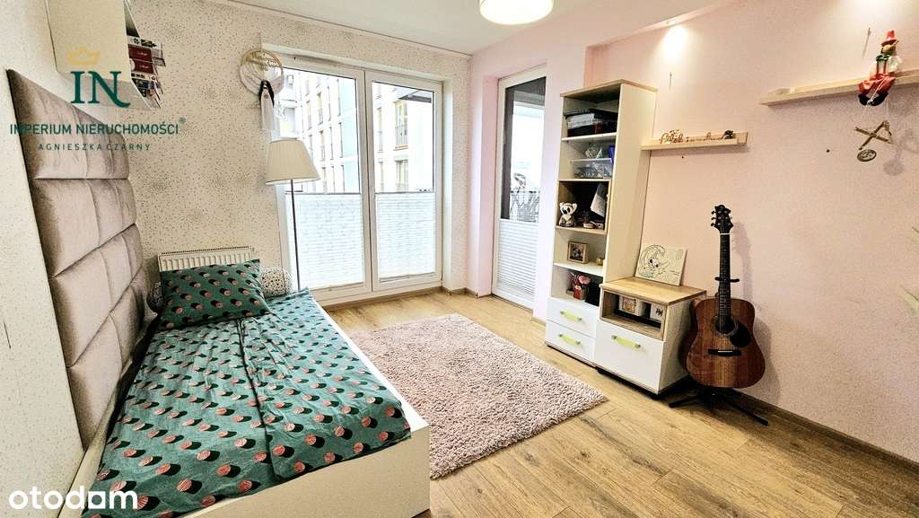 *** Atrakcyjne, 2 pokoje, do wejścia, Koralowa ***-0