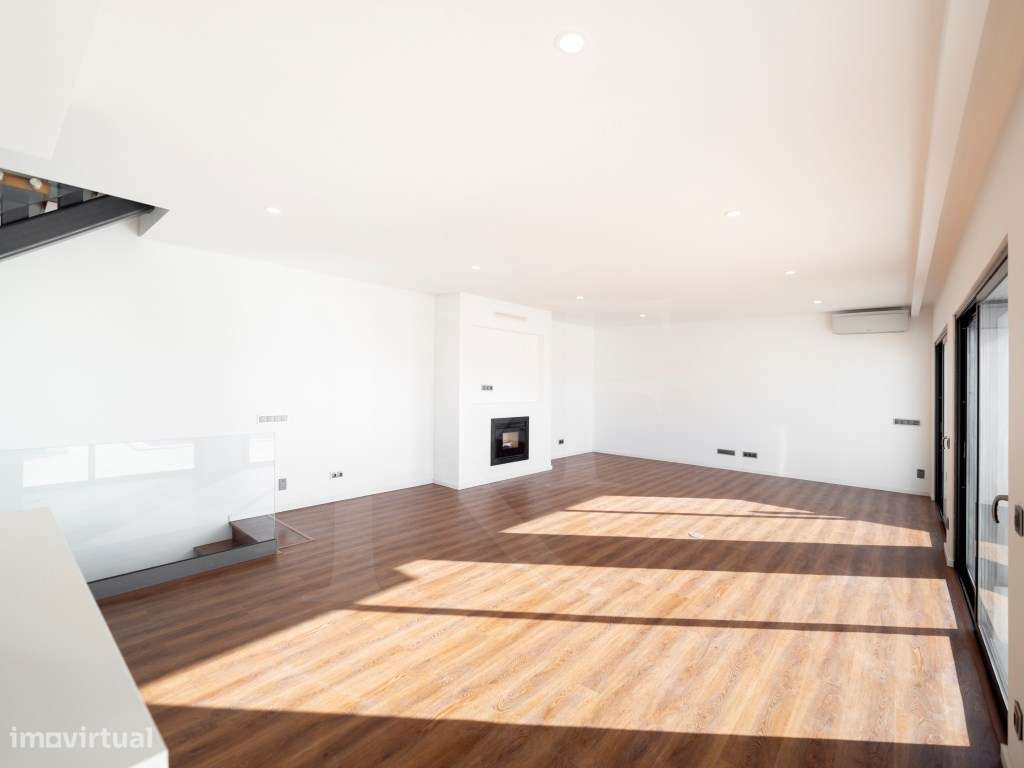 Moradia T4 com Piscina Privativa em Tavira - Grande imagem: 2/37