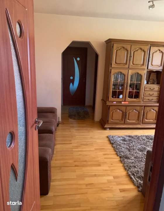 Apartament 2 camere, cu loc de parcare-Bulevardul Saturn - Imagine principală: 1/5