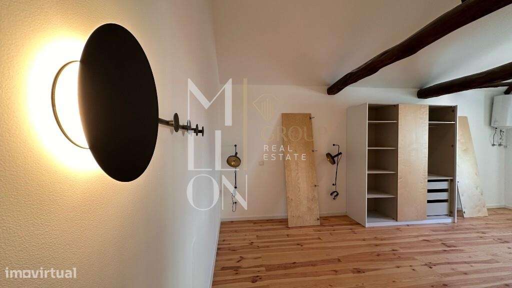 Palacete Recuperado na Baixa do Porto | 7 Estúdios + Loja - Grande imagem: 4/52