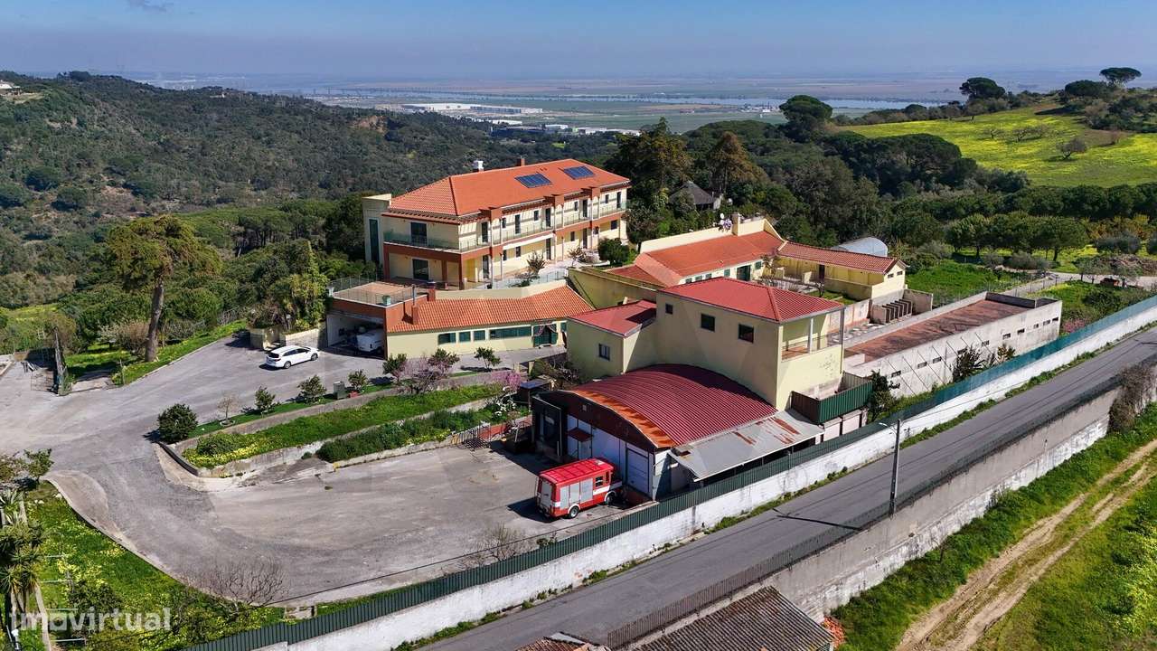 Quinta Histórica de Luxo com 3.6ha e 9 Suites – Vista Rio e Privacidad - Grande imagem: 5/60