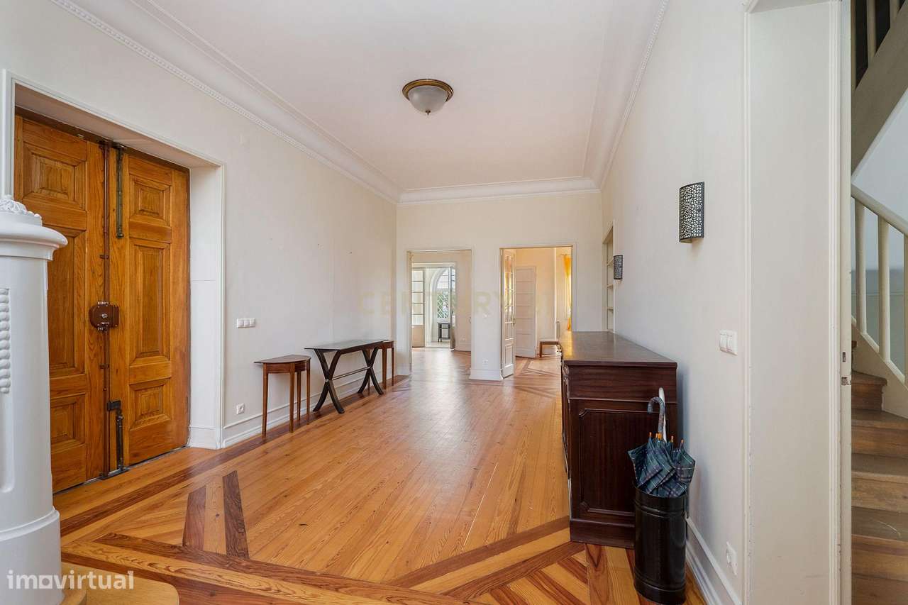 Fantástica Moradia no Restelo - Belém-20