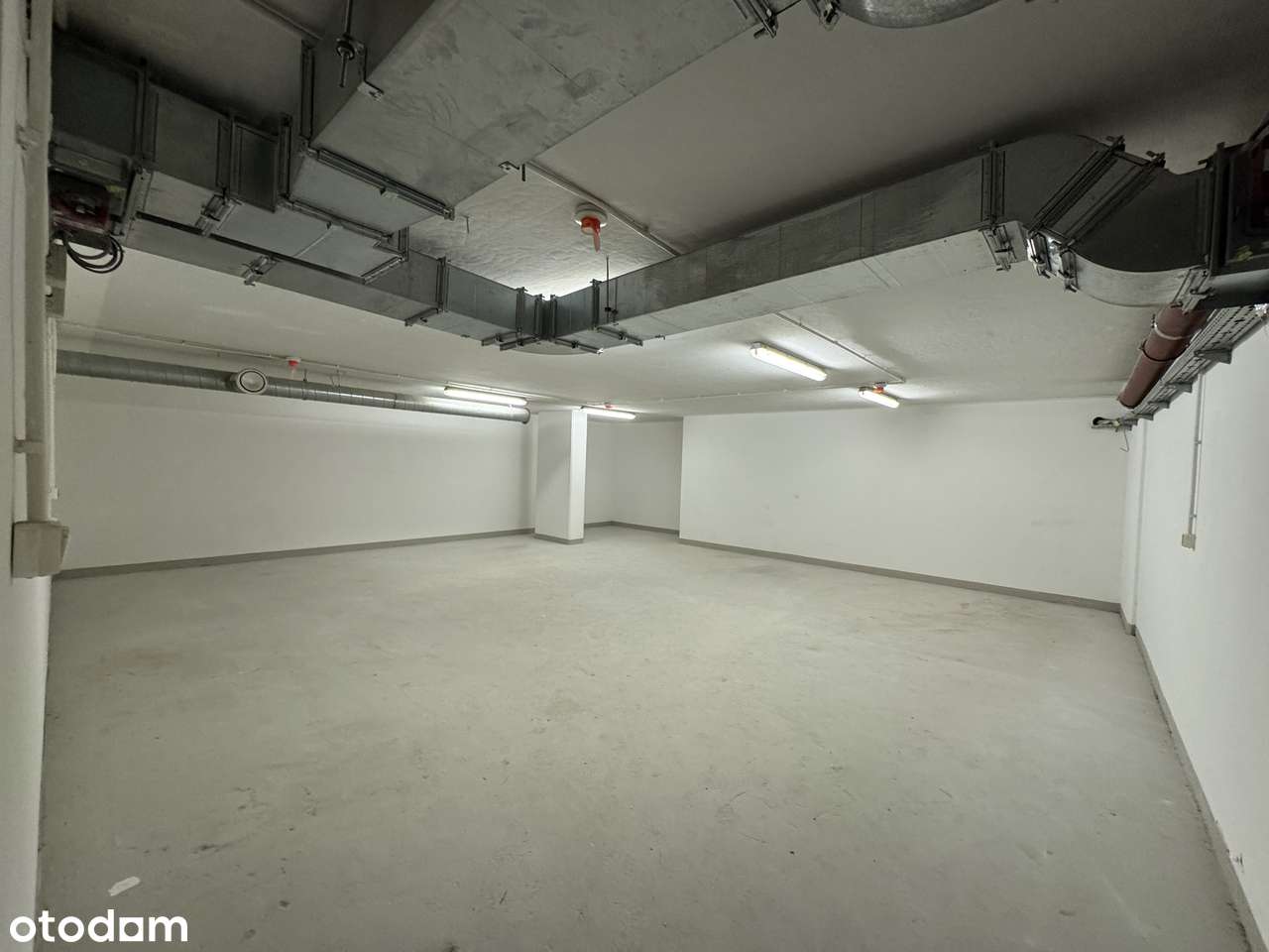 Lokal usługowy 71 m² z windą i monitoringiem-0