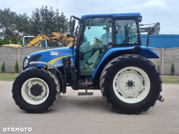 New Holland T5050 - 5
