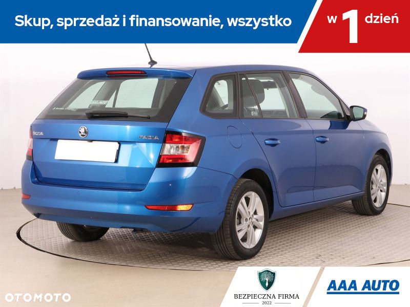 Skoda Fabia - 6