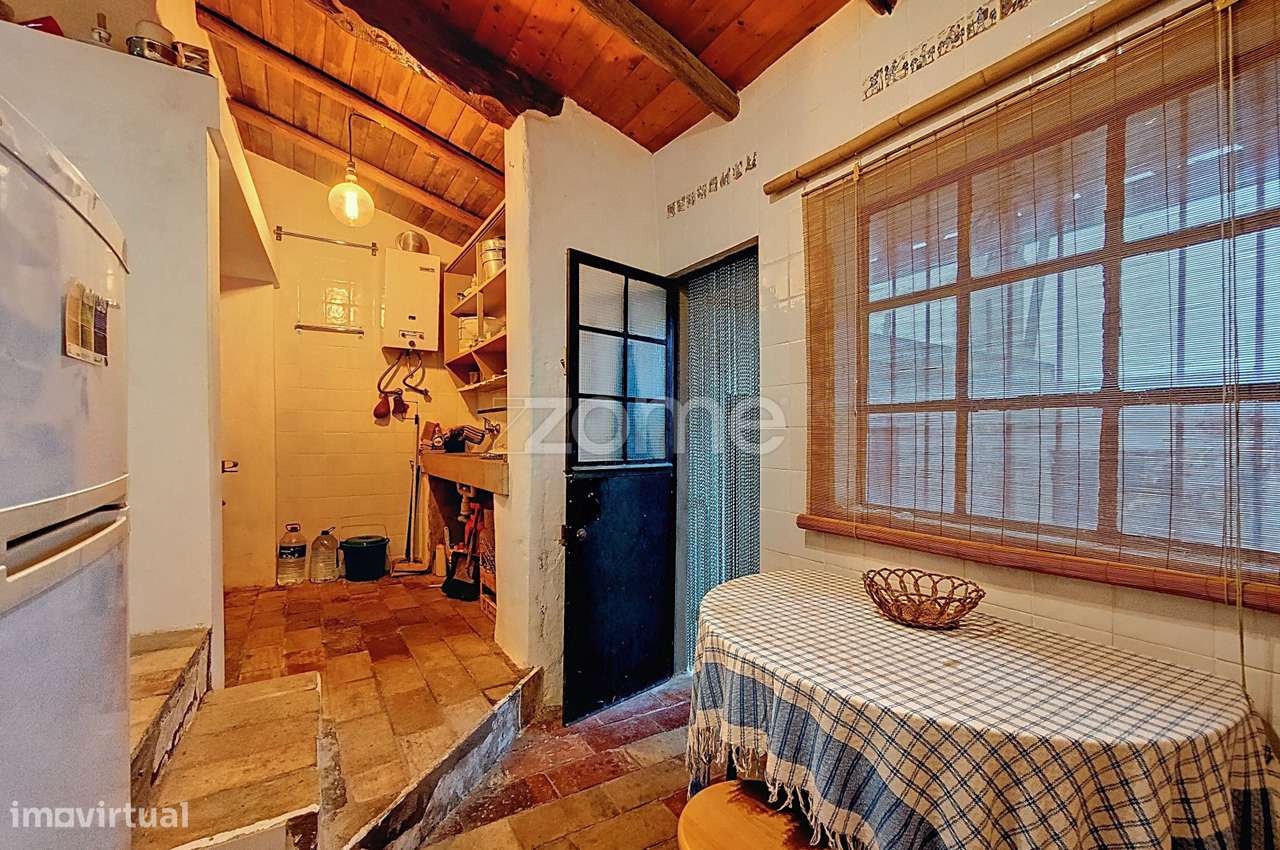 Moradia V2 no centro de São Marcos da Serra-19