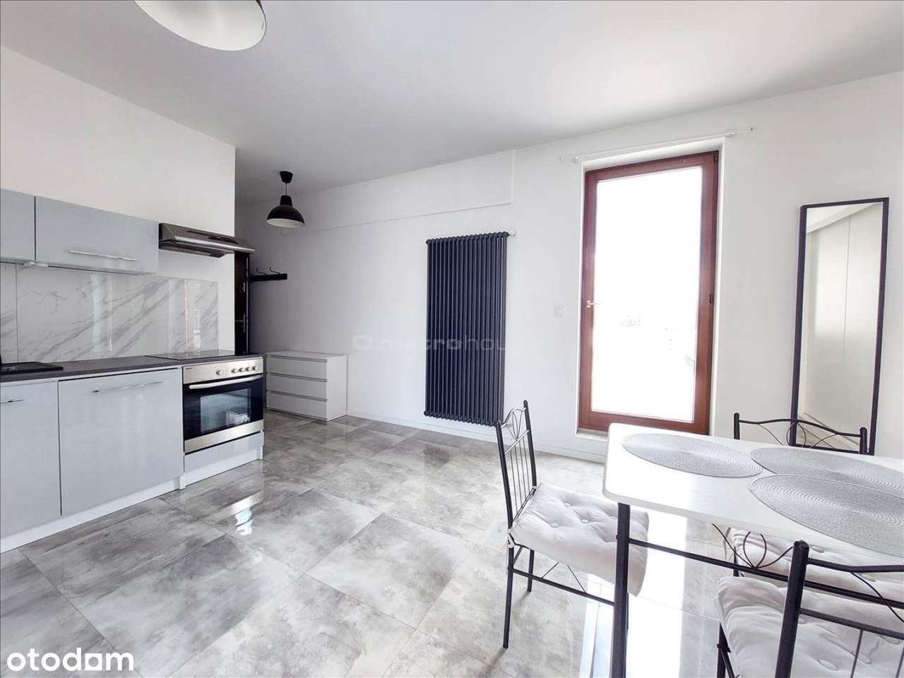 Apartament z dużym widokowym tarasem na Katedrę - Pełny obrazek: 4/15