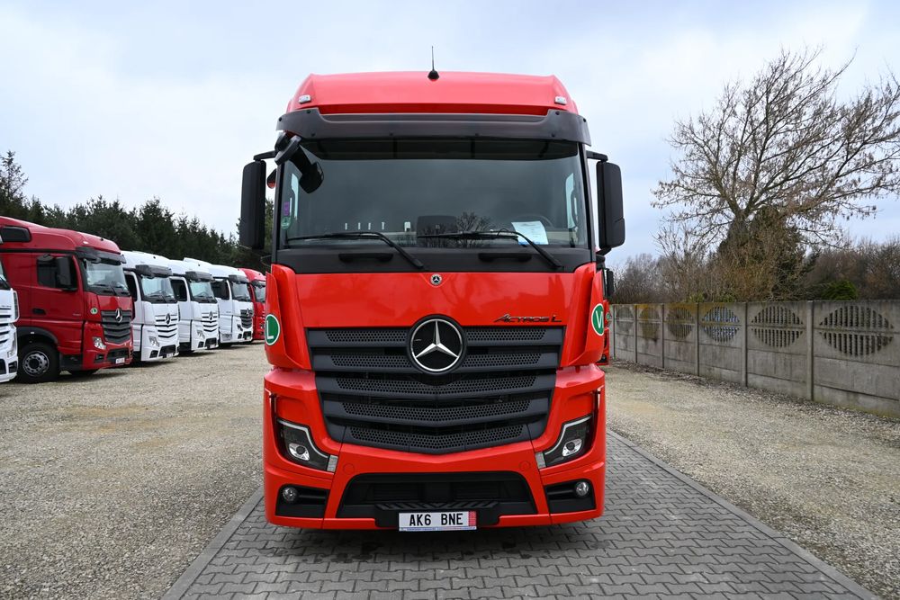 Mercedes-Benz Actros 2022