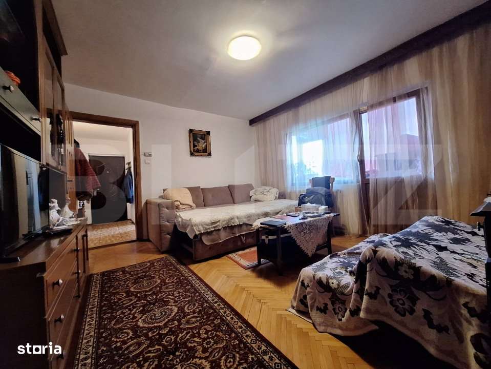 Apartament de vanzare, cu 2 camere, bloc izolat, 56 mp, zona Aradului - Imagine principală: 3/10