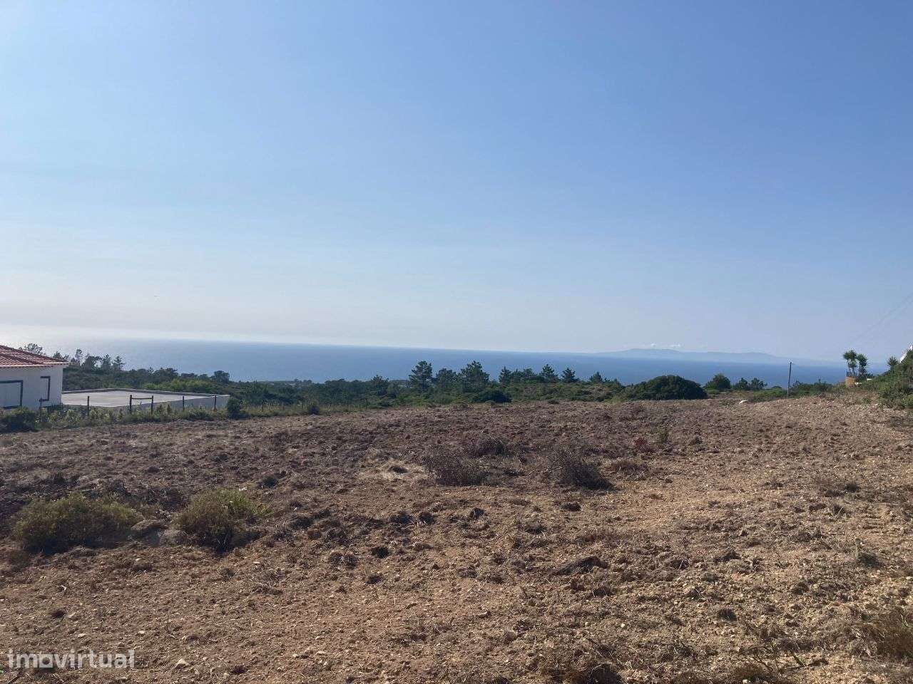 Terreno com 6567m2 vista deslumbrante a 5 minutos do Meco - Grande imagem: 1/7