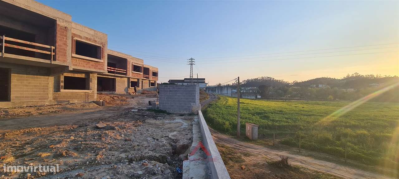 Moradia V3+1 - O Melhor Pôr do Sol - Grande imagem: 5/23