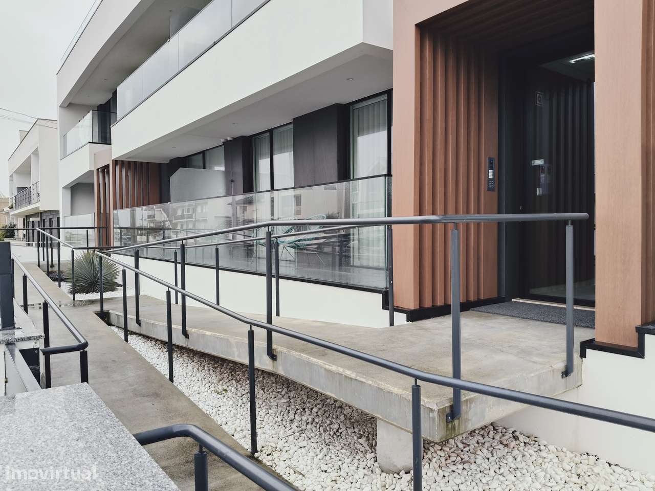 Apartamento T2 c/piscina -Costa Nova - Grande imagem: 4/22