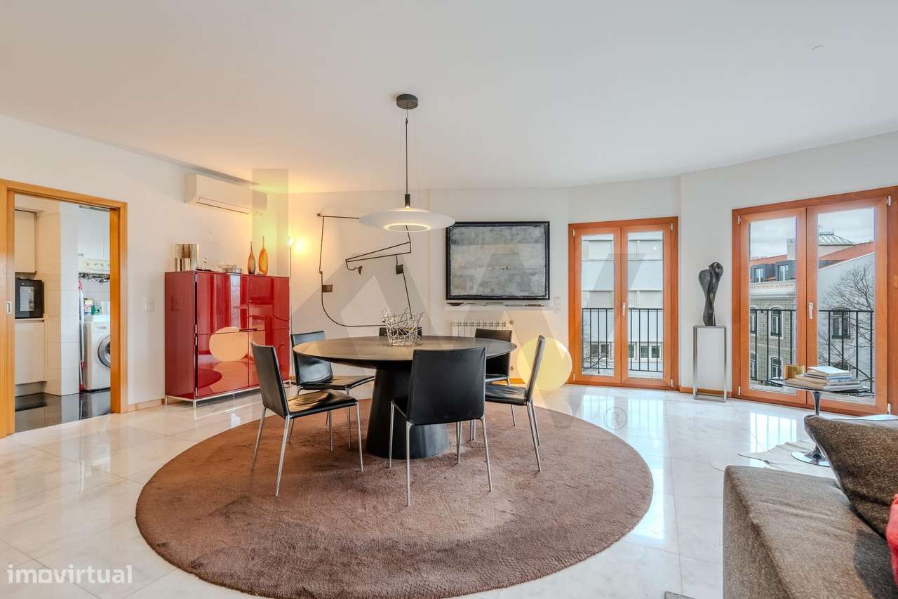 Apartamento T3 com 190m2, varanda, garagem e arrecadação, em Campo de - Grande imagem: 4/49