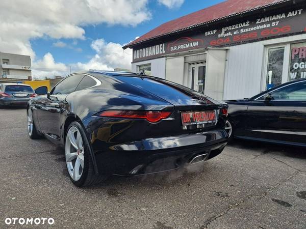 Jaguar F-Type 2.0 Turbo Chequered Flag - 8