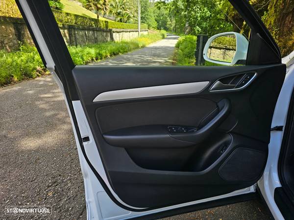 Audi Q3 2.0 TDI Sport - 24