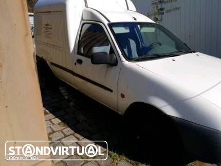 Ford Courrier do ano de 1996 a 2002 - 1