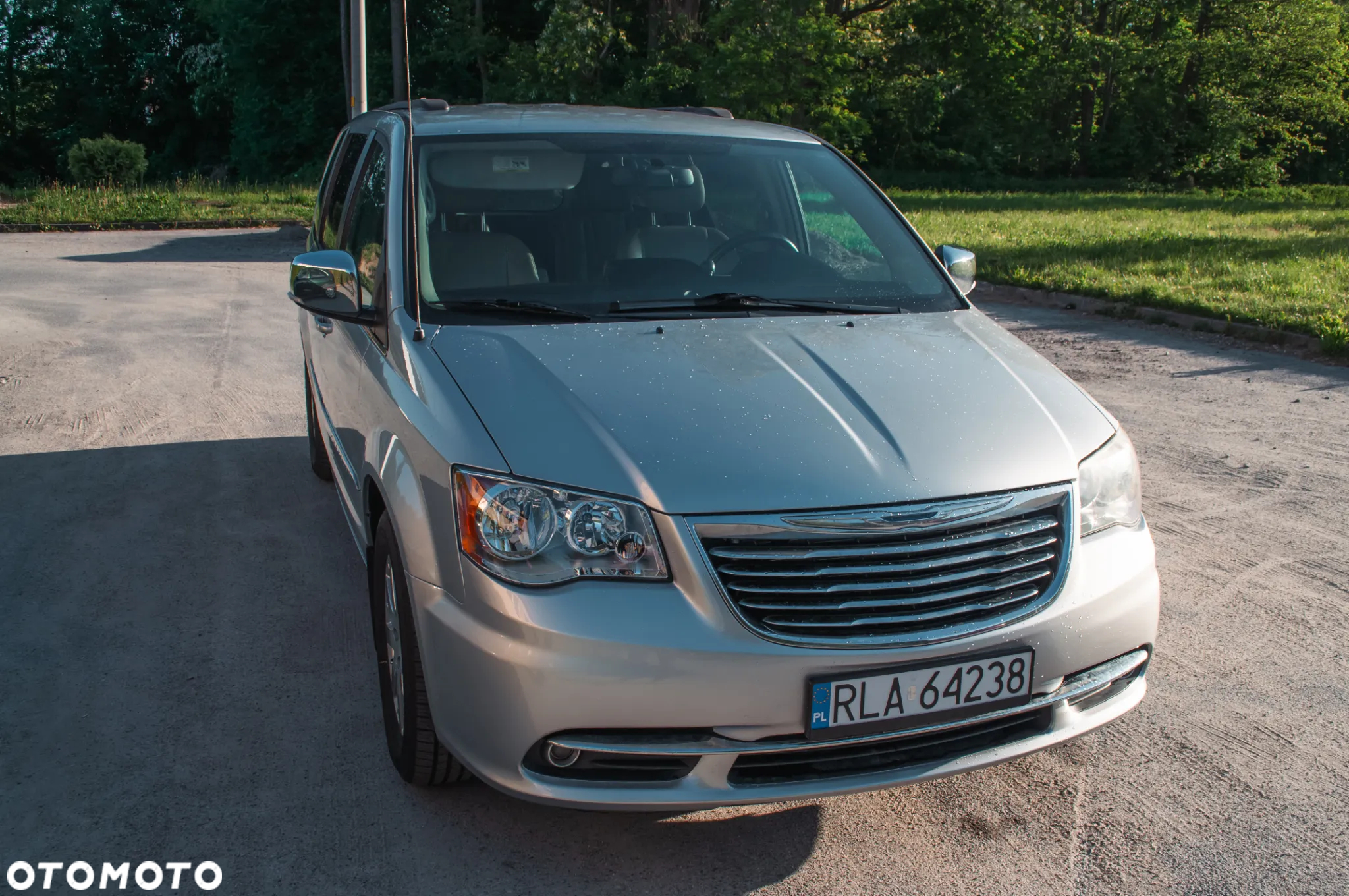 Chrysler Town & Country 3.6 Limited - 4