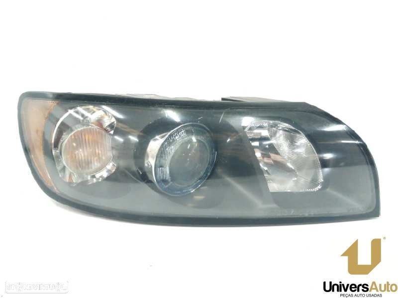 FAROL DIREITO VOLVO S40 II 2003 -30678903 - 1