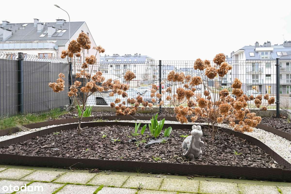 Kawalerka z ogródkiem + miejsce parkingowe!-10