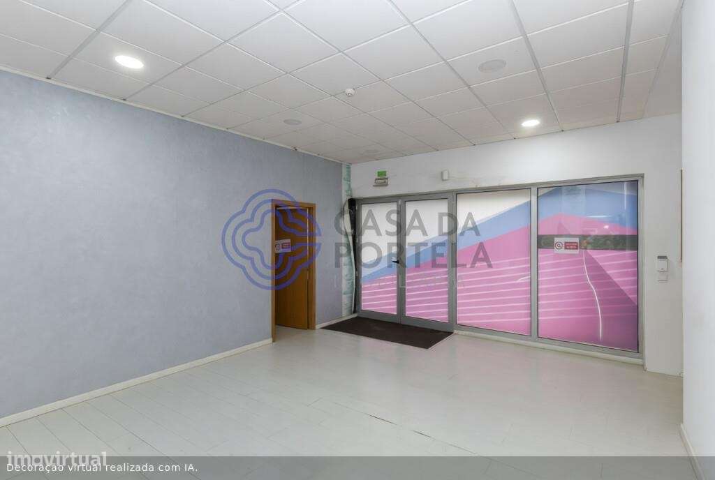 Venda de armazém industrial, escritório e logradouro em Ermesinde-30