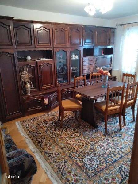 Închiriez apartament - Imagine principală: 2/4