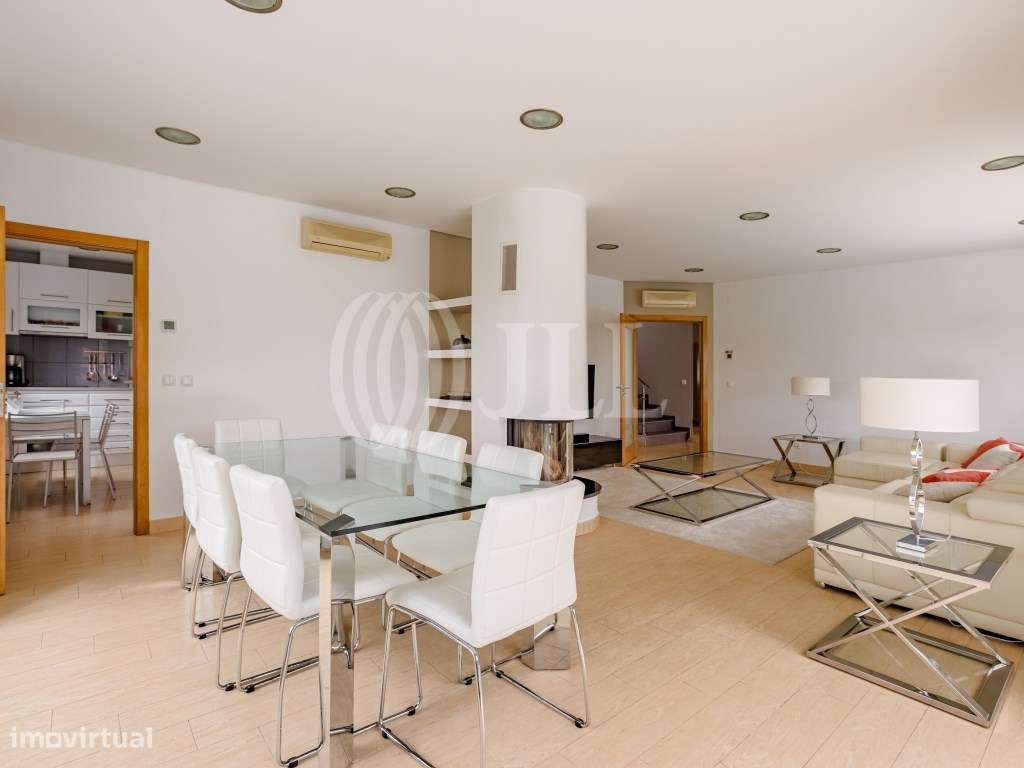 Moradia T6 duplex com piscina, Caldas da Rainha - Grande imagem: 5/34