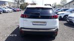 Peugeot 3008 1.2 PureTech Allure S&S EAT8 - 5