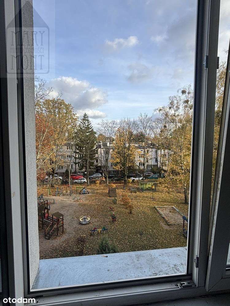 Kamienica, wysokie metro st. Bielany-13