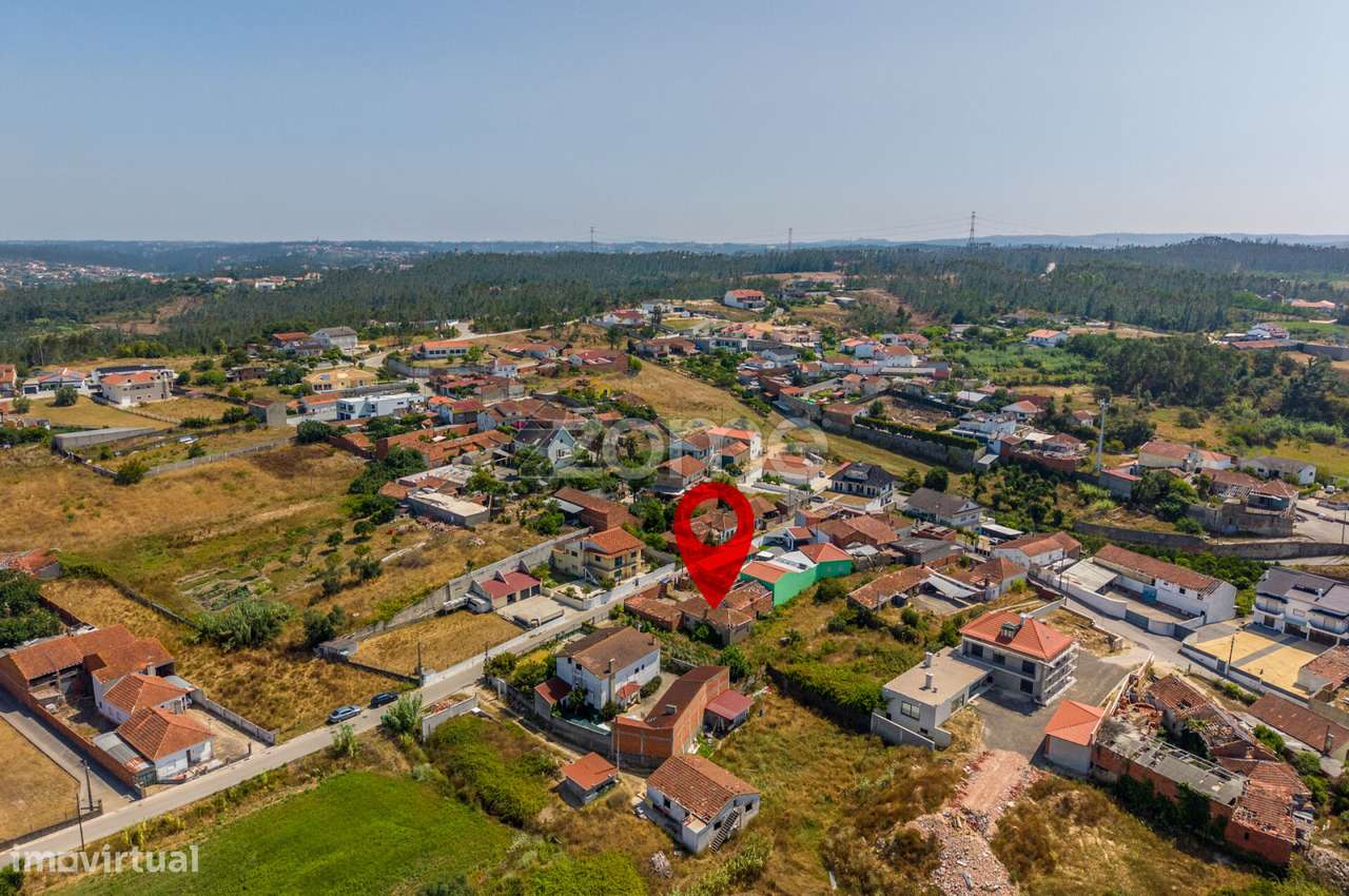 Moradia T2 || Para Reconstrução || Lote com 1.075m2-41