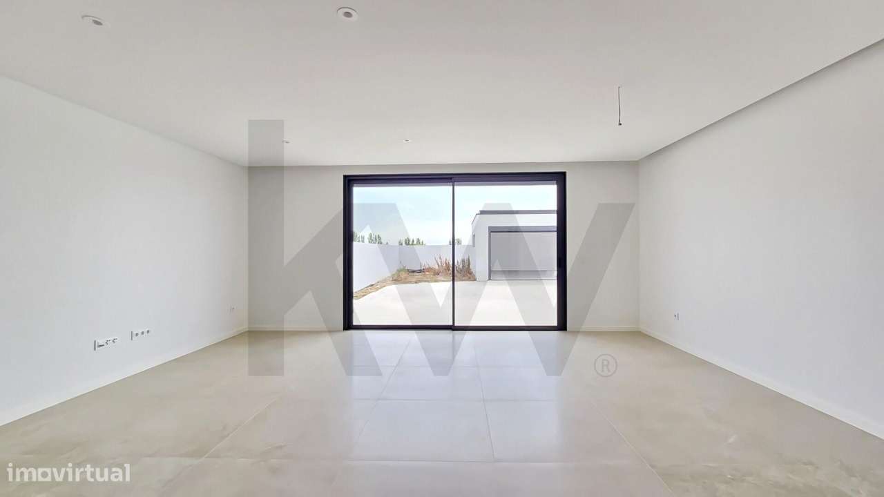 Moradia T4 – Arquitetura Contemporânea, Vistas para a zona da Ria de A - Grande imagem: 2/19