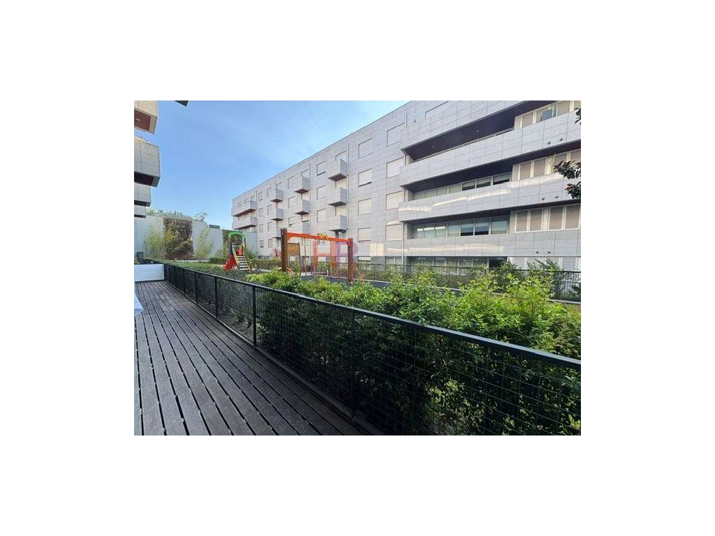 Apartamento T2 com garagem em Quinta das Nogueiras em Coimbra: Conf...-19