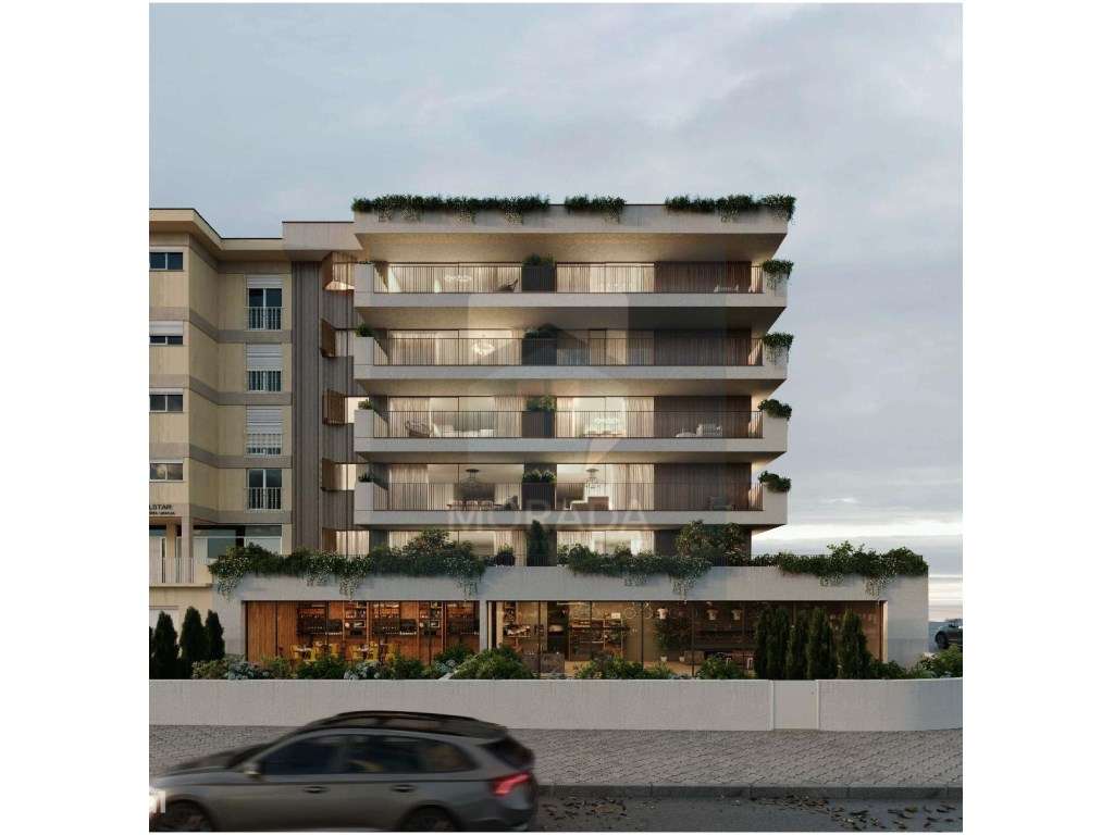 PENTHOUSE T4 C/ TERRAÇO E PISCINA || VISTAS MAR-5