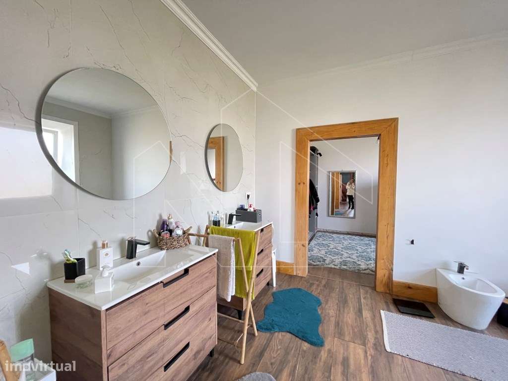 Propriedade T4 + T2 totalmente independente-24