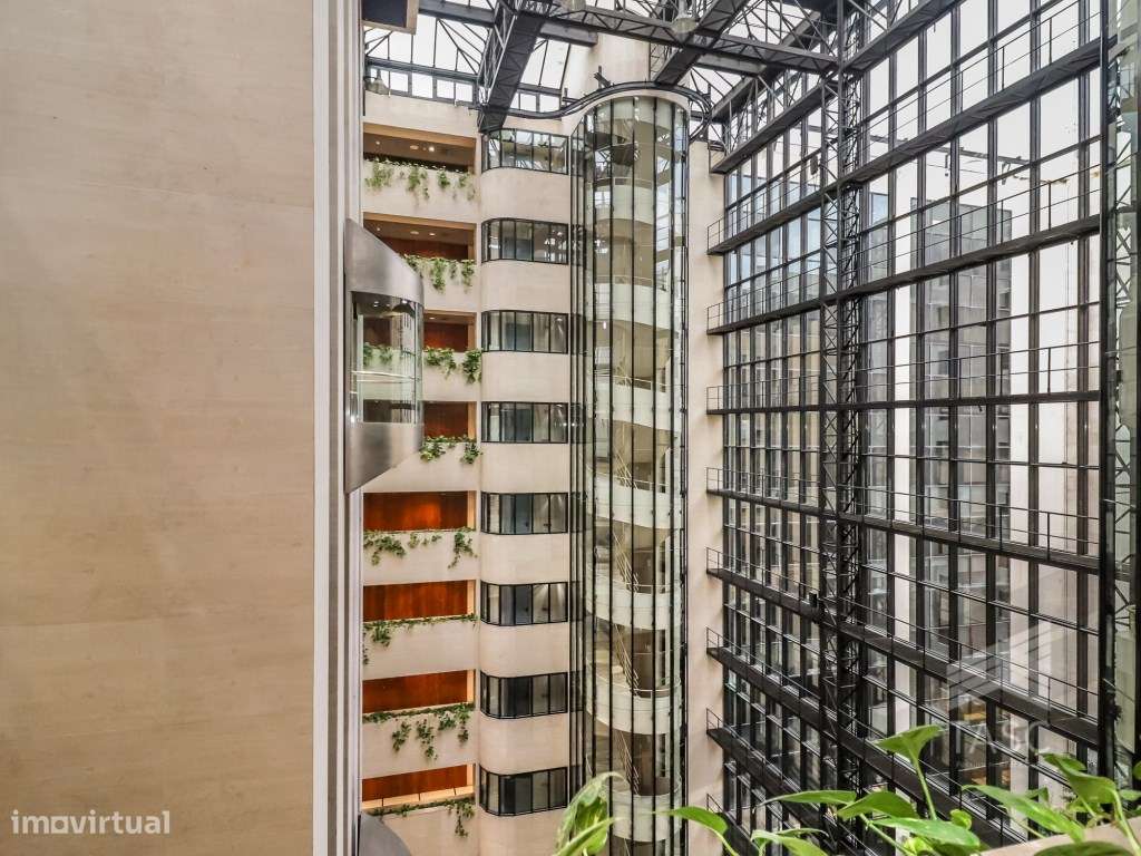 Escritório na Avenida da Liberdade - Grande imagem: 2/26