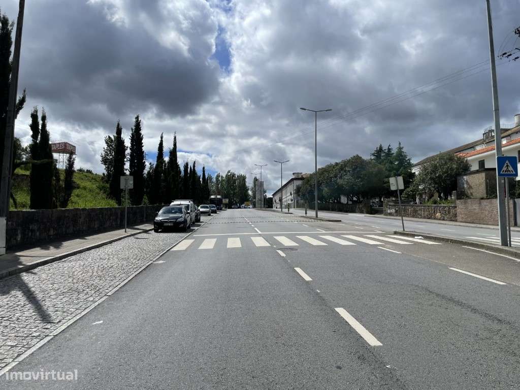 APT T1 | VARANDA | LUGAR DE GARAGEM | ERMESINDE | VALONGO-18