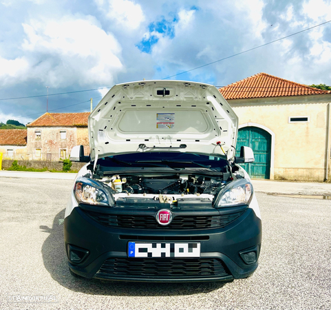 Fiat DOBLO CARGO 1.3 M-jet 95cv EASY 3L - IVA DEDUTÍVEL! - 8