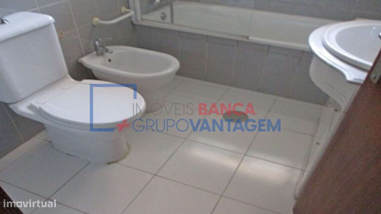 APARTAMENTO T2 - VALE DA PINHA (VALONGO) - Grande imagem: 2/6