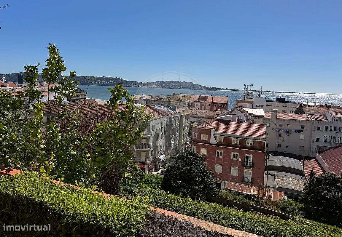 Moradia T6 para venda - Grande imagem: 5/9