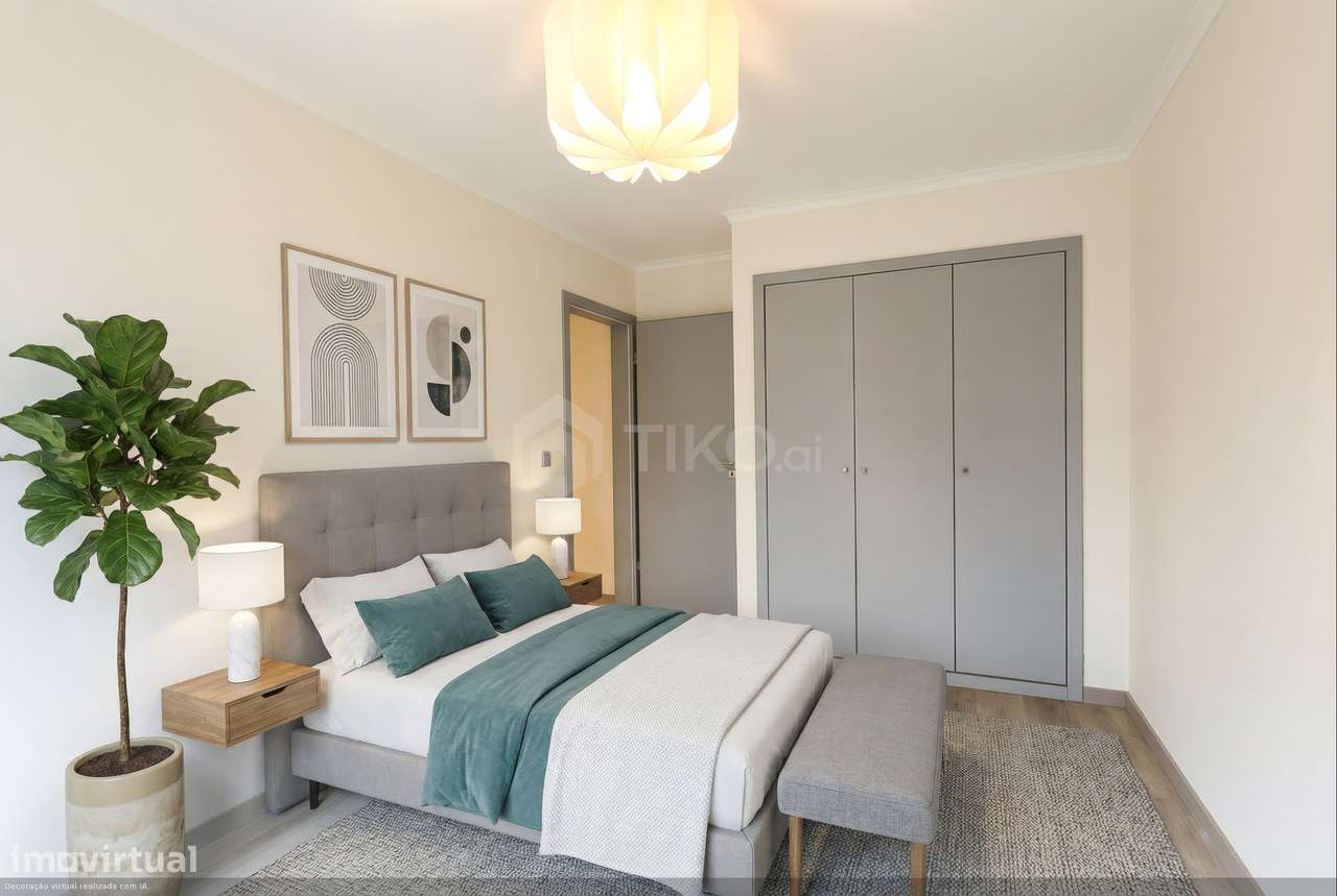 T4 CONVERTIDO EM T3 DE ALTO PADRÃO | 163 M² | 2 GARAGENS + ARRECADAÇÃO-18