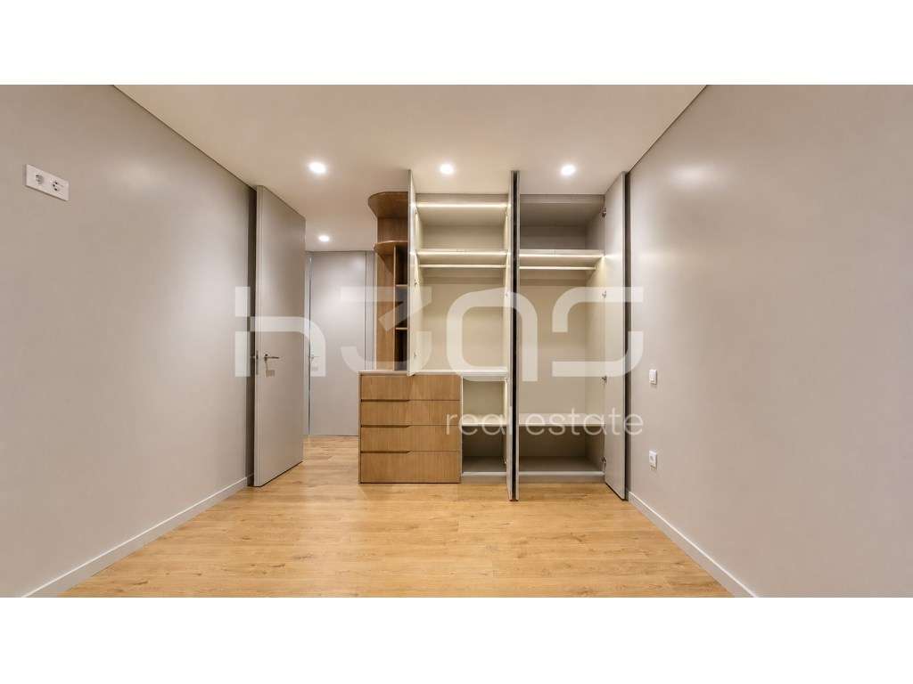 Apartamento T3 junto ao complexo de piscinas da Rodovia em Braga | ...-14