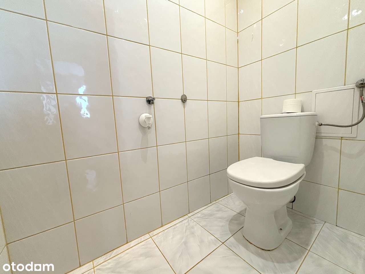 4 pokojowe mieszkanie na osiedlu Rąbin-16