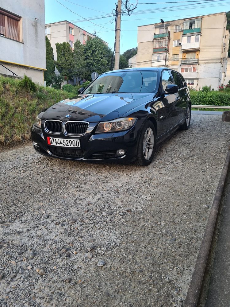 BMW 3 Series E90/E91/E92/E93 [2005 - 2013] 320d 2010