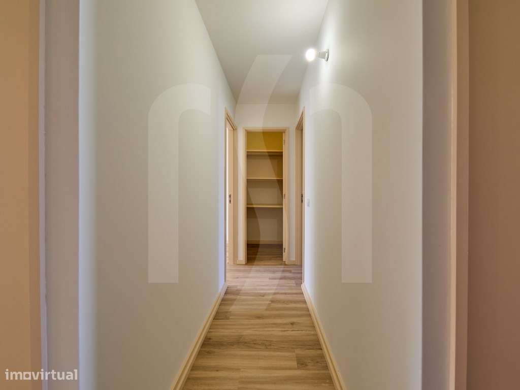 Arrendamento apartamento T5 Duplex | Porto-1
